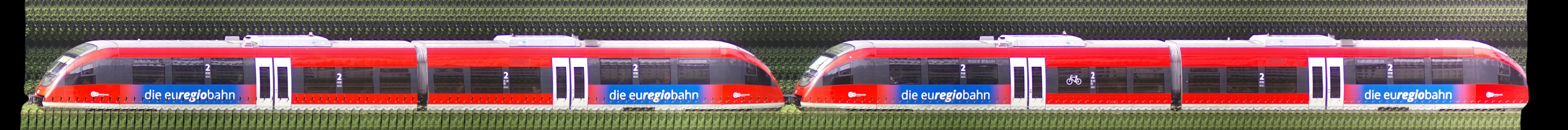 There should be a train photo here :'(