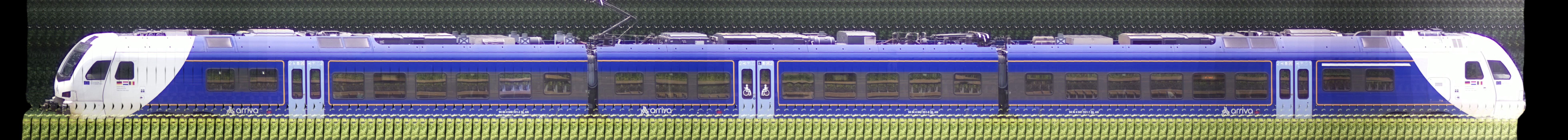 There should be a train photo here :'(