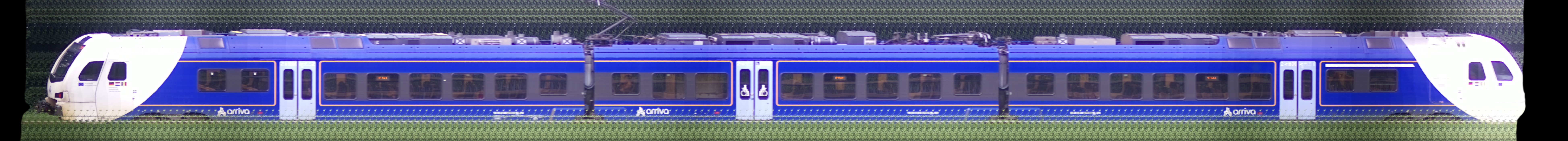 There should be a train photo here :'(