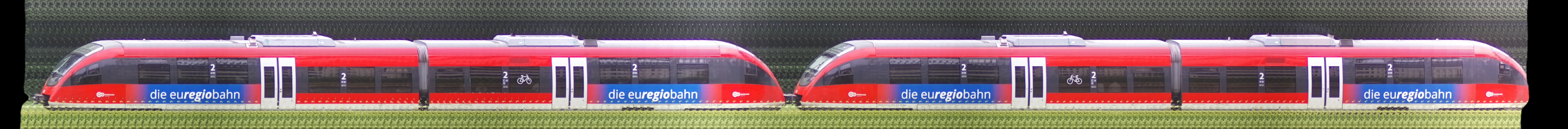 There should be a train photo here :'(