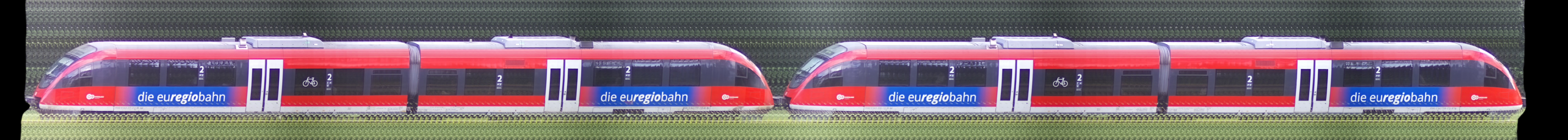 There should be a train photo here :'(