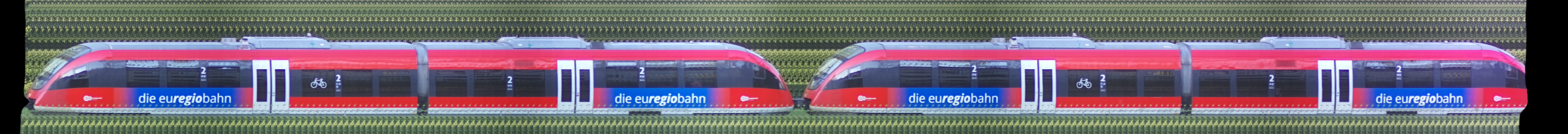 There should be a train photo here :'(