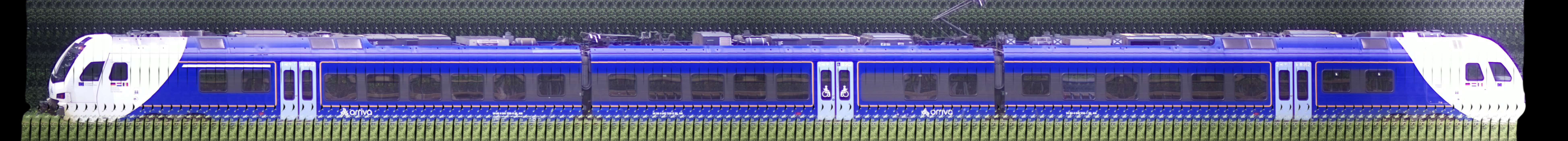 There should be a train photo here :'(