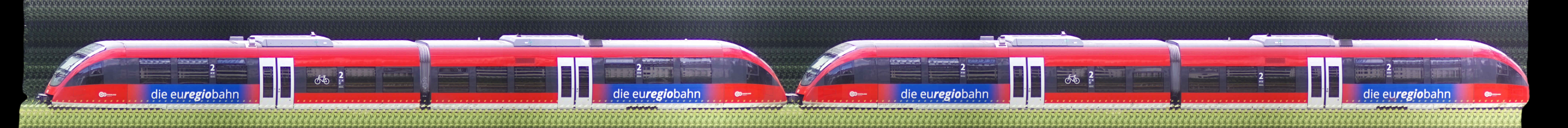 There should be a train photo here :'(