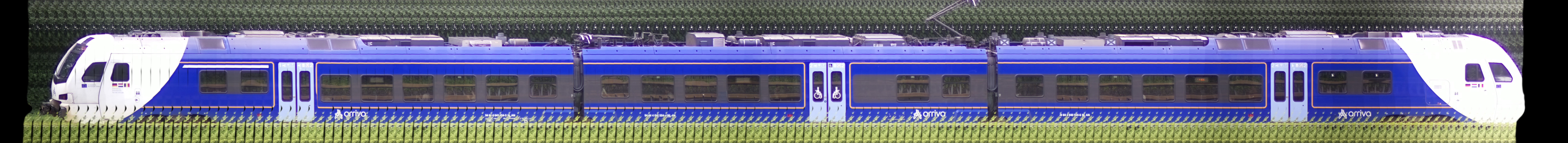 There should be a train photo here :'(
