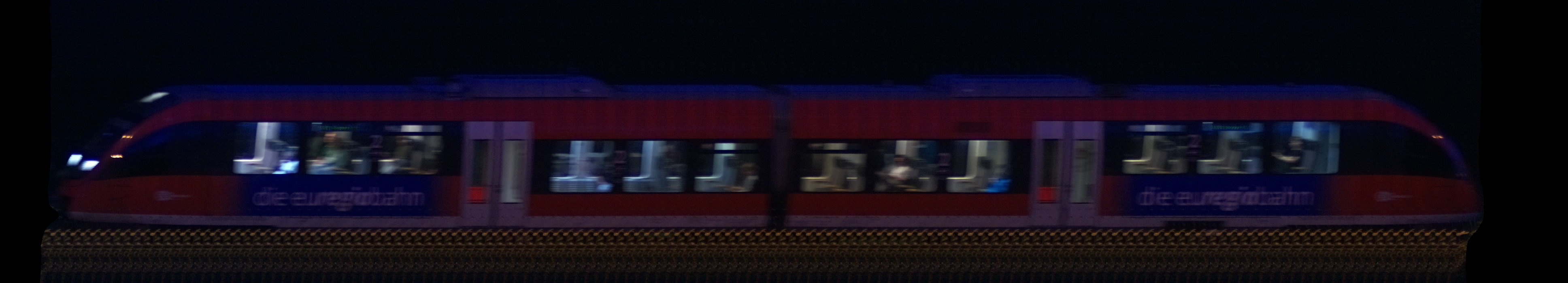 There should be a train photo here :'(