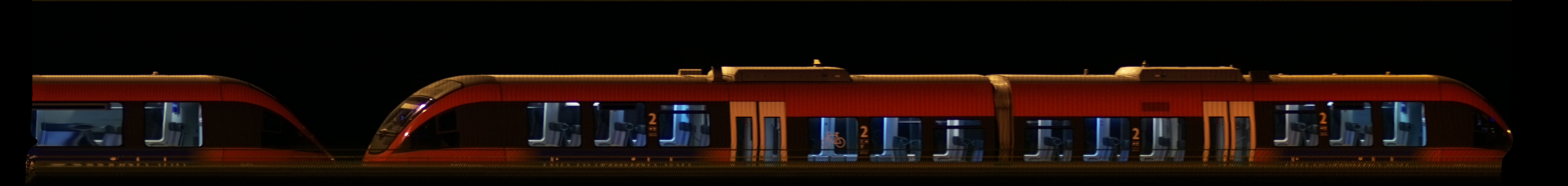 There should be a train photo here :'(