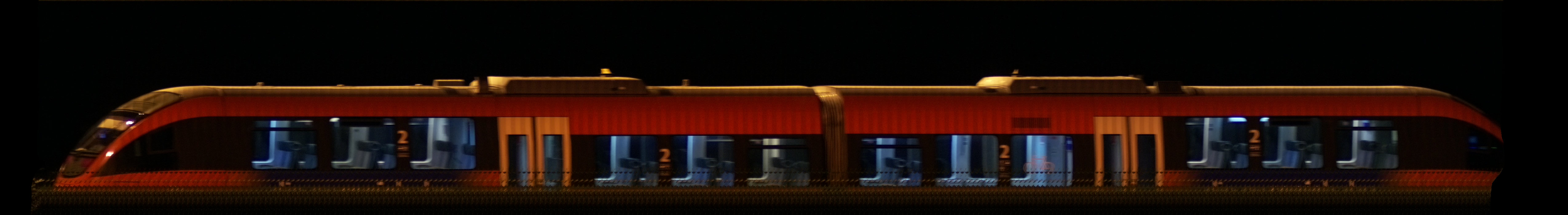 There should be a train photo here :'(