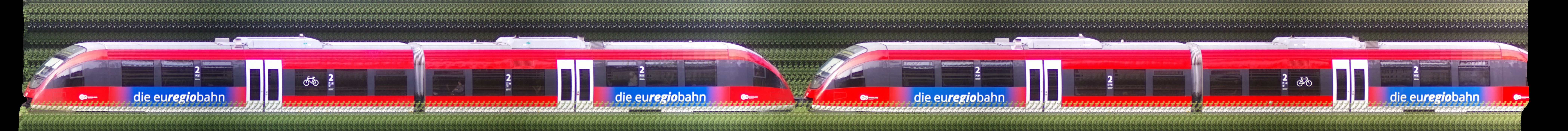 There should be a train photo here :'(