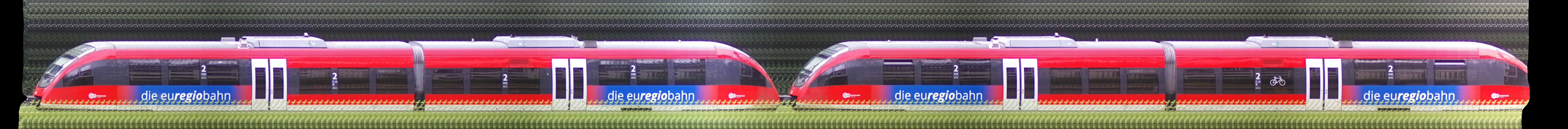 There should be a train photo here :'(