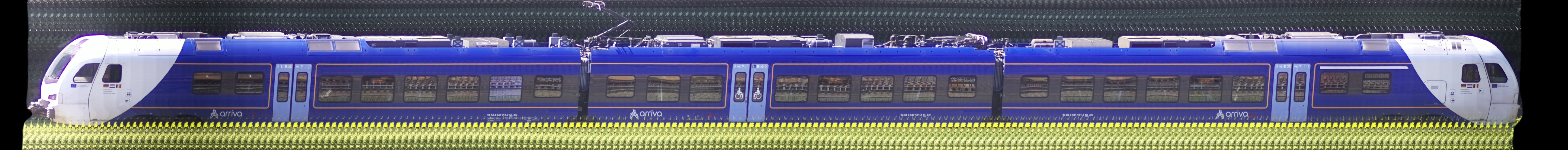 There should be a train photo here :'(