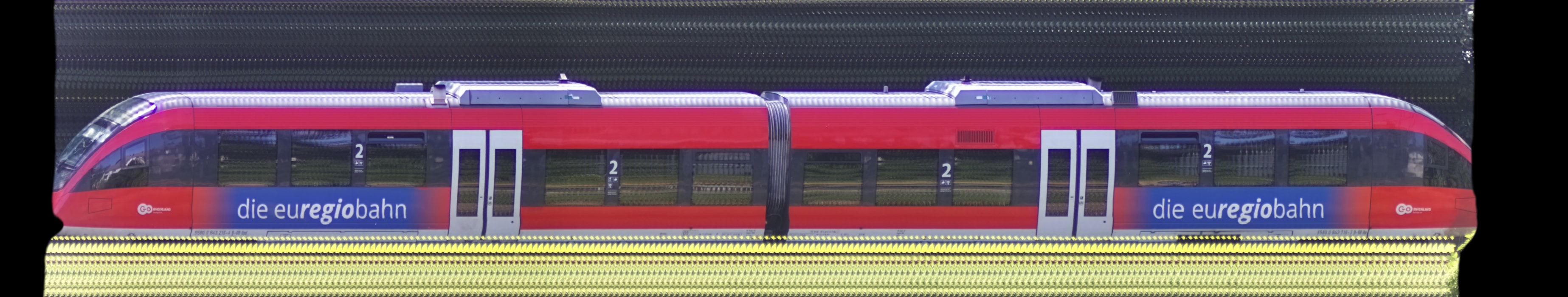 There should be a train photo here :'(