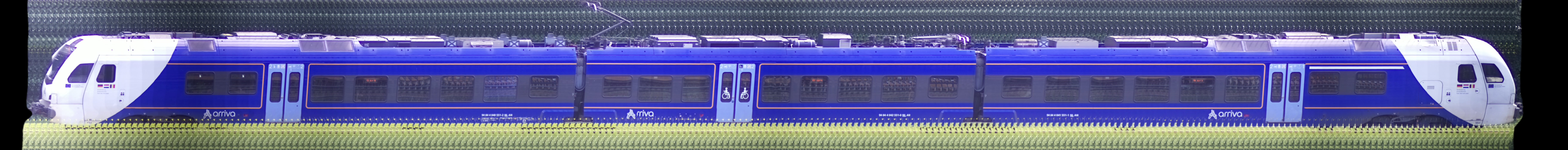 There should be a train photo here :'(