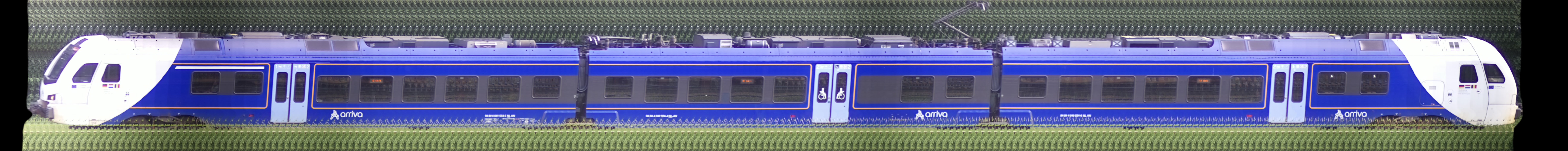 There should be a train photo here :'(