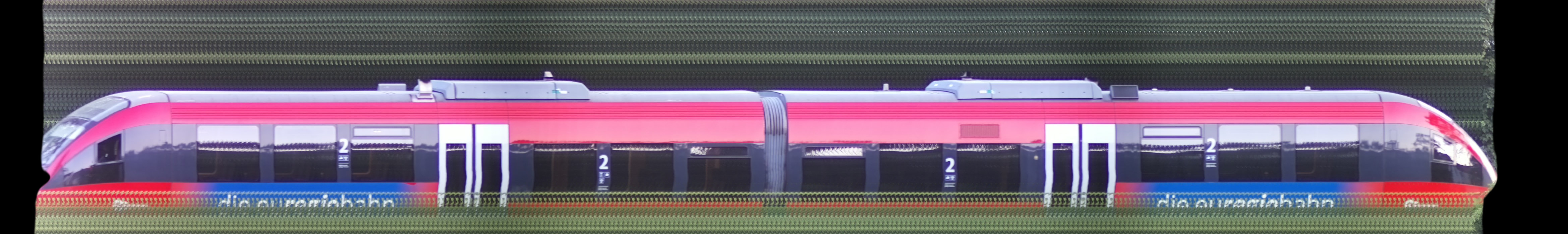 There should be a train photo here :'(