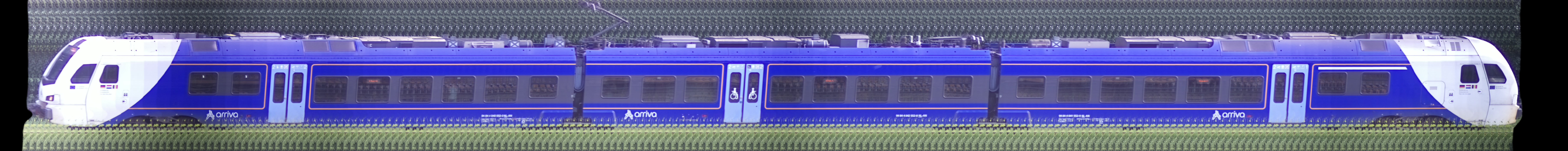 There should be a train photo here :'(