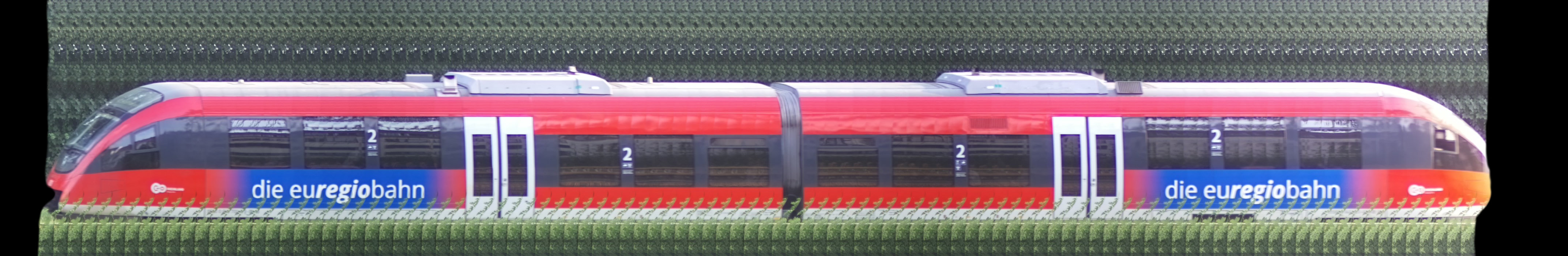 There should be a train photo here :'(