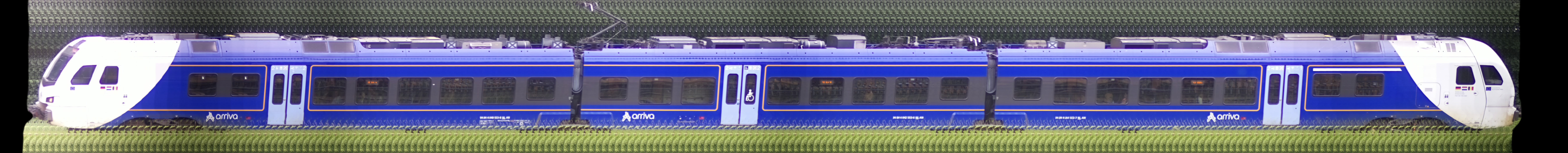 There should be a train photo here :'(