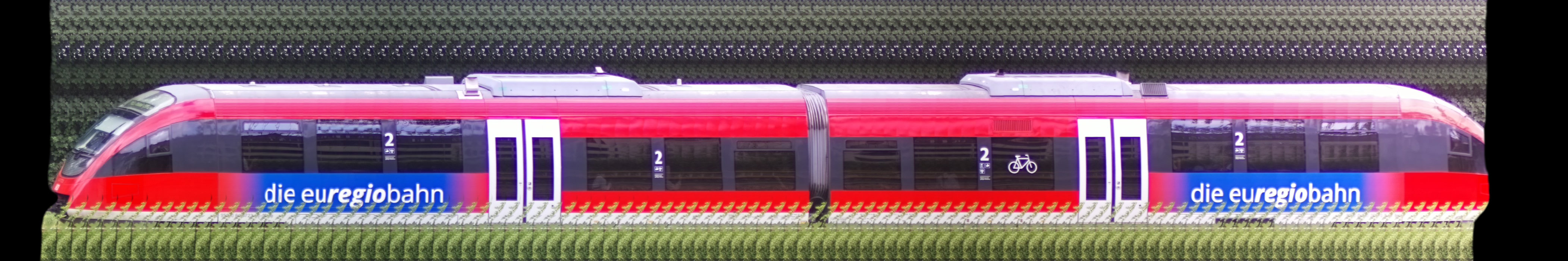 There should be a train photo here :'(