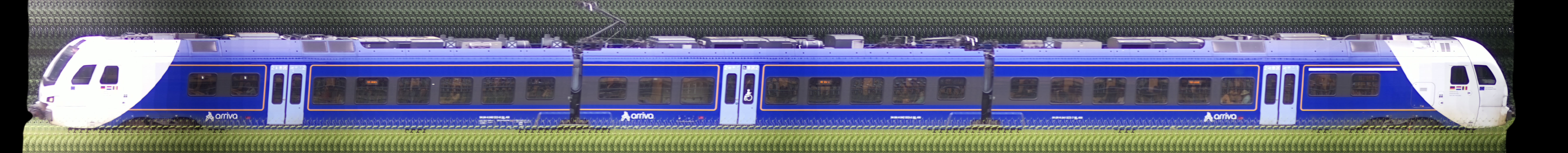 There should be a train photo here :'(