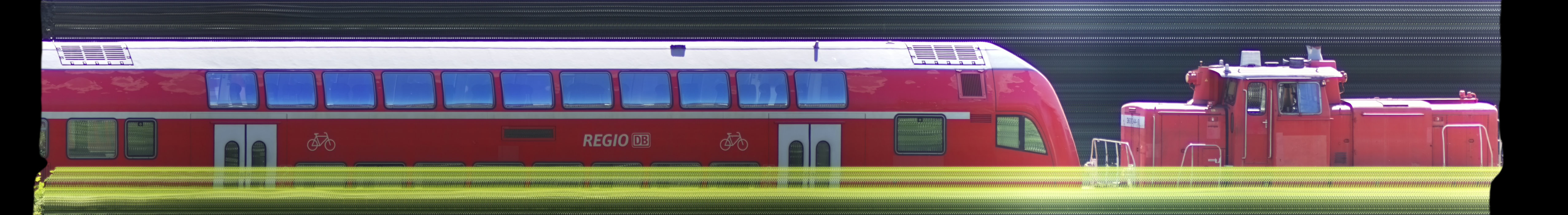 There should be a train photo here :'(