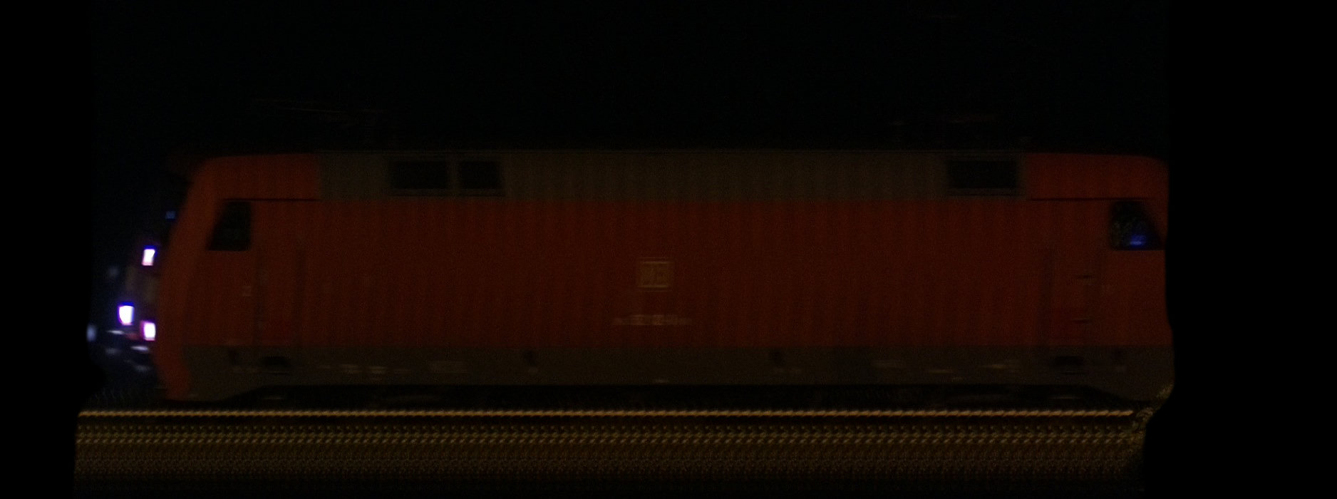 There should be a train photo here :'(