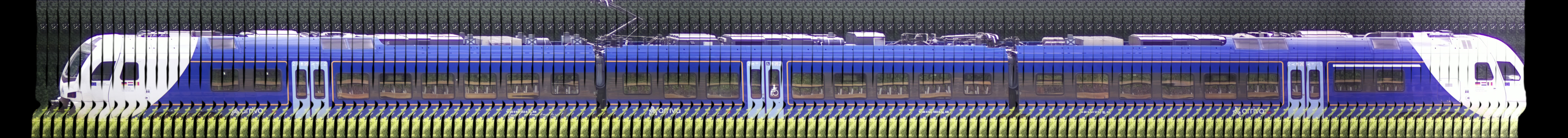 There should be a train photo here :'(