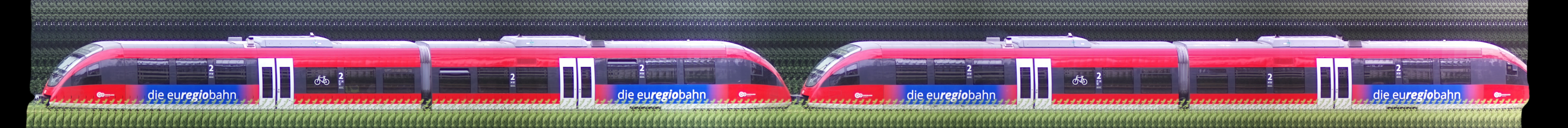 There should be a train photo here :'(
