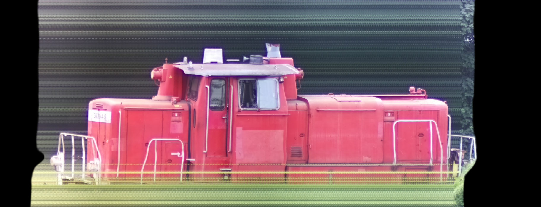 There should be a train photo here :'(