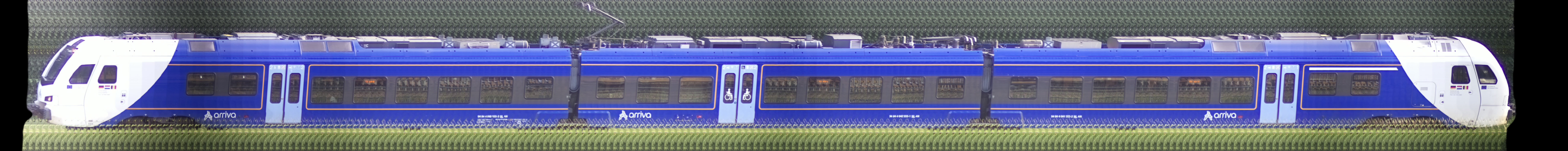 There should be a train photo here :'(