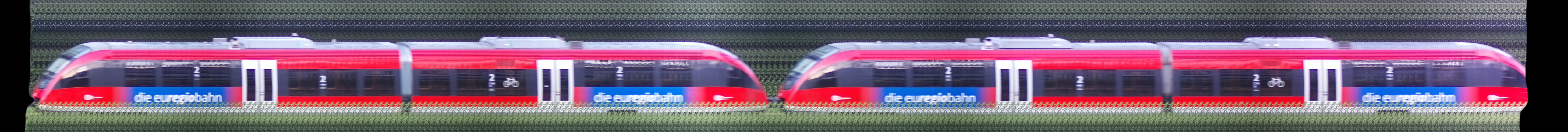 There should be a train photo here :'(