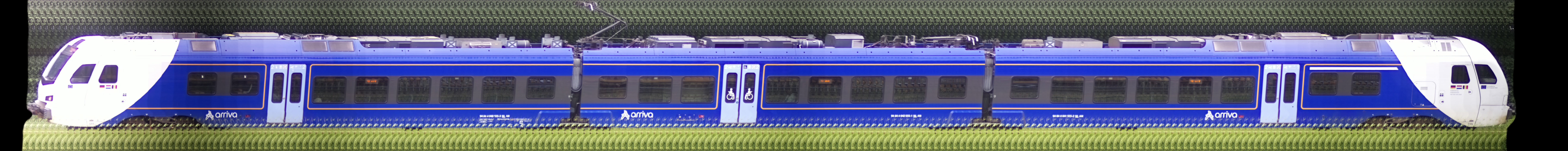 There should be a train photo here :'(