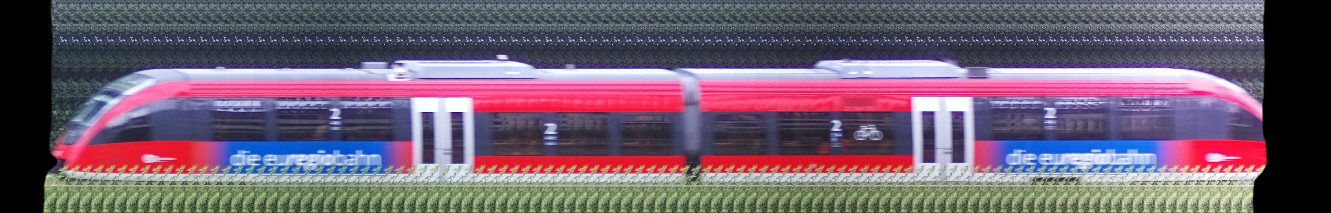There should be a train photo here :'(
