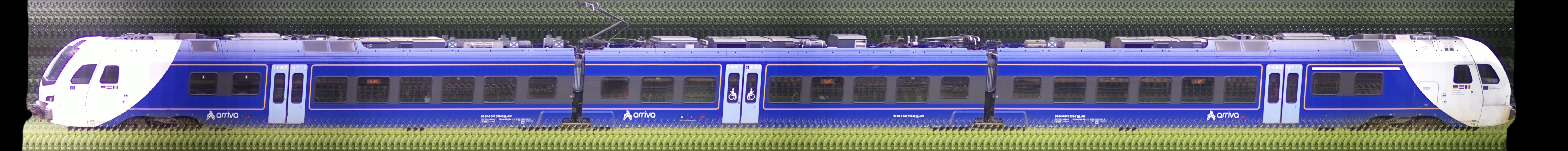 There should be a train photo here :'(