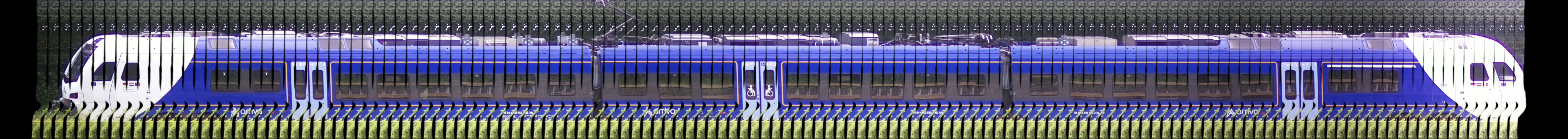 There should be a train photo here :'(