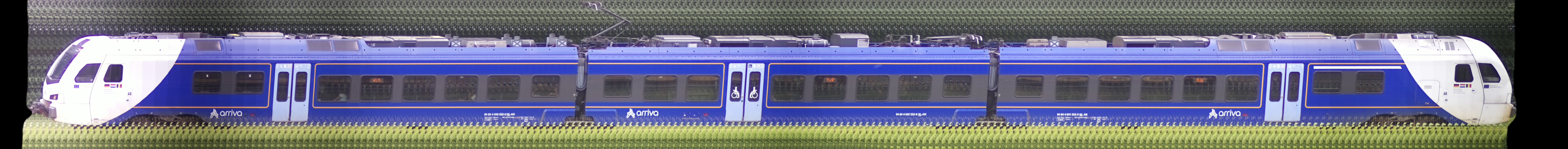 There should be a train photo here :'(