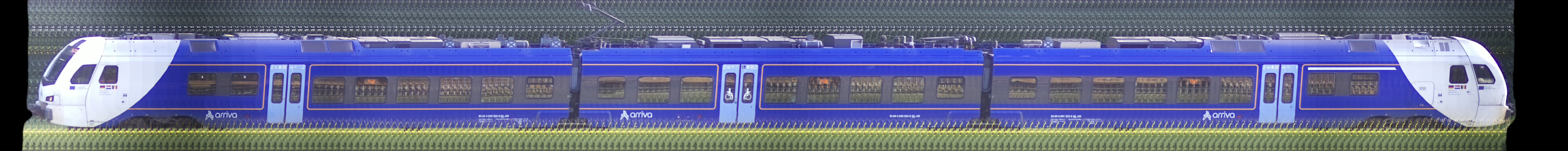 There should be a train photo here :'(