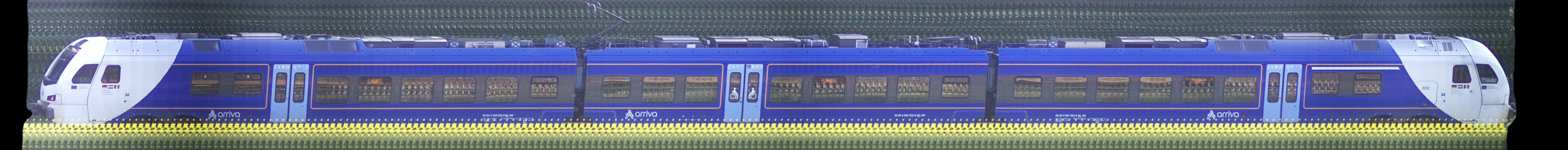 There should be a train photo here :'(