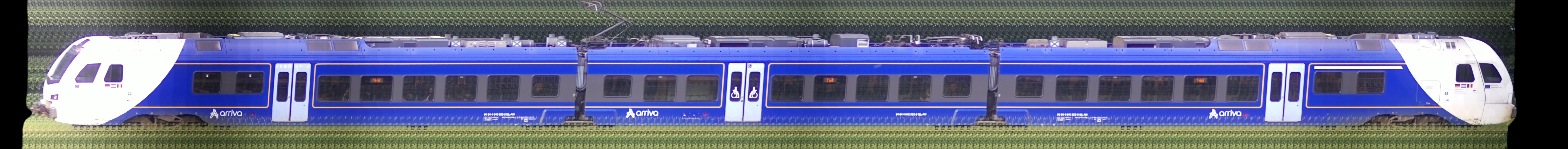 There should be a train photo here :'(