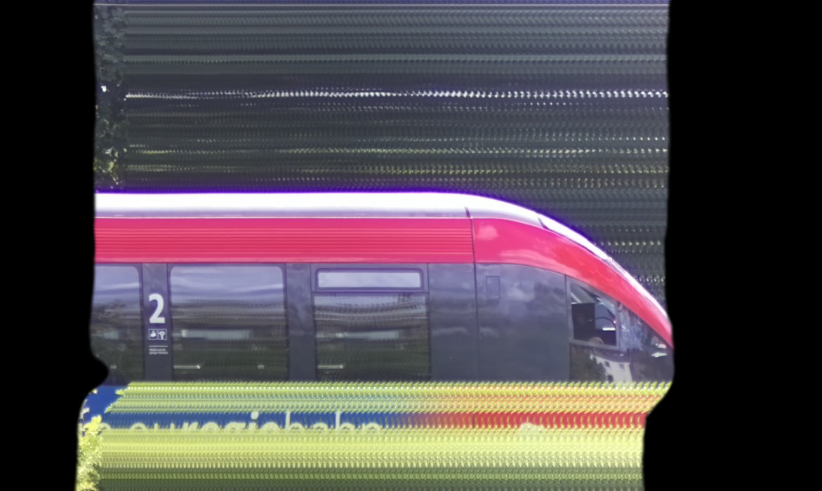 There should be a train photo here :'(