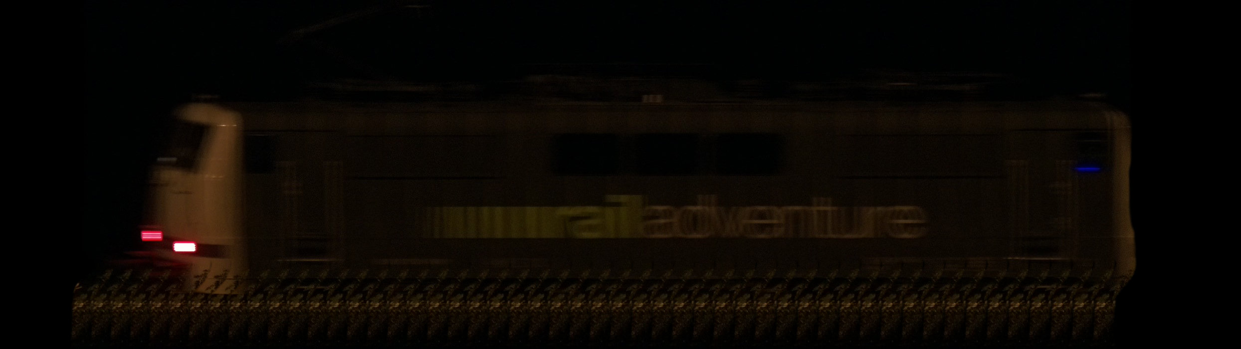 There should be a train photo here :'(