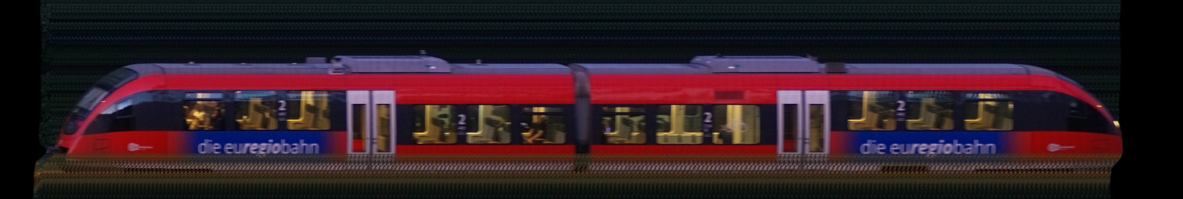 There should be a train photo here :'(