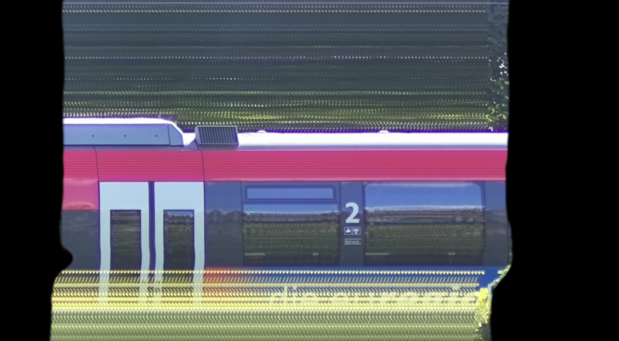 There should be a train photo here :'(