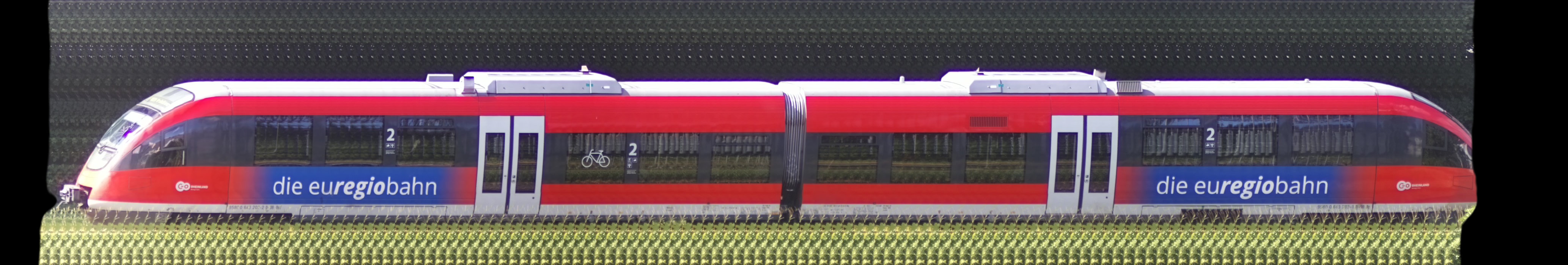 There should be a train photo here :'(