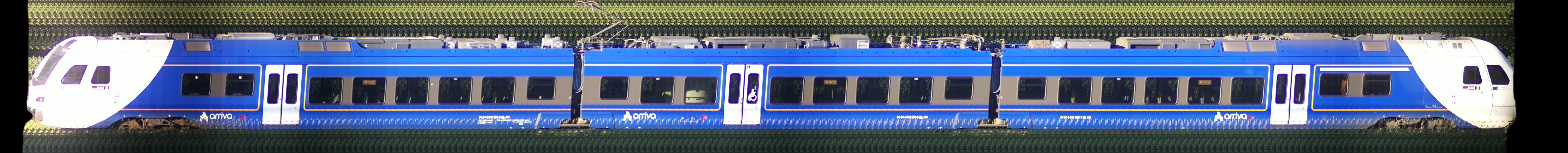 There should be a train photo here :'(