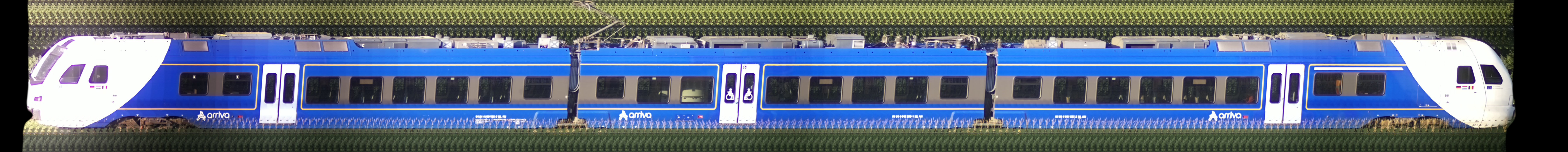 There should be a train photo here :'(