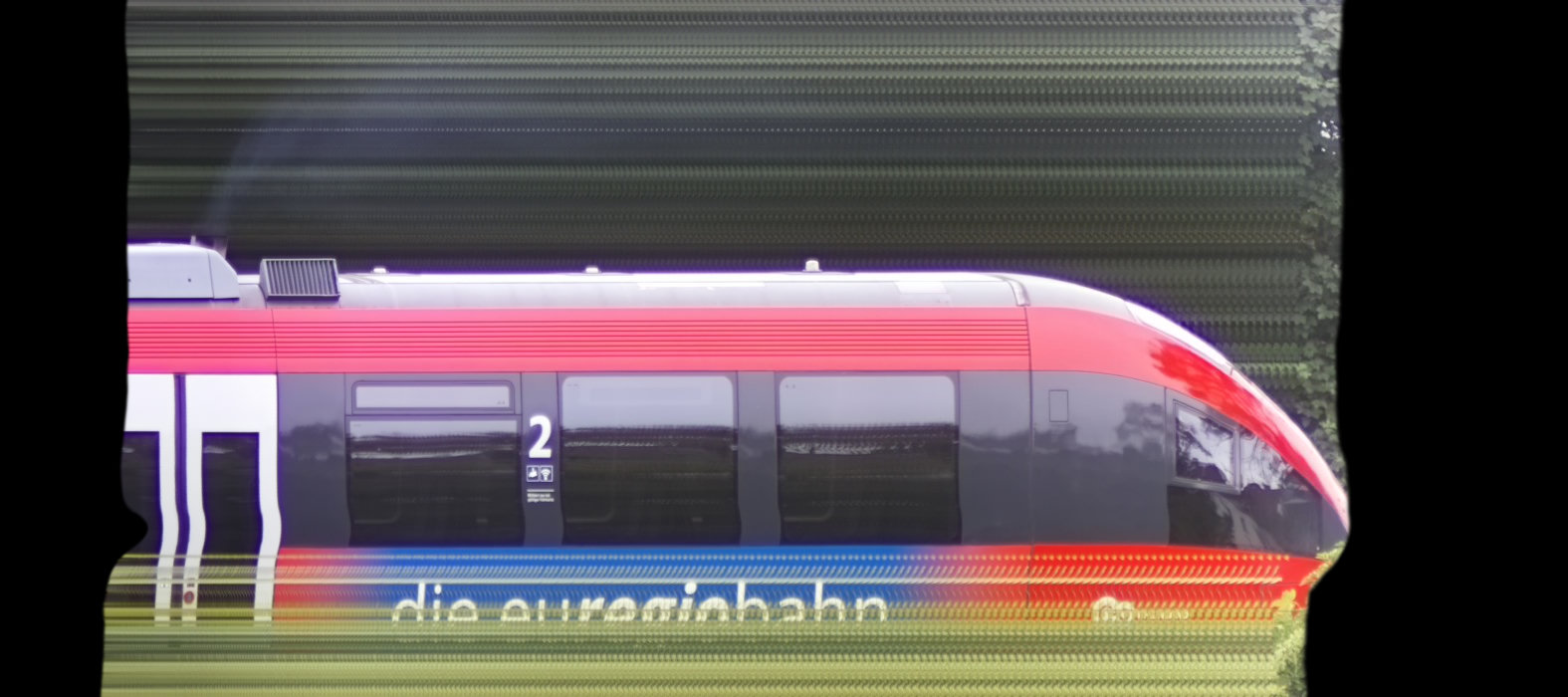 There should be a train photo here :'(