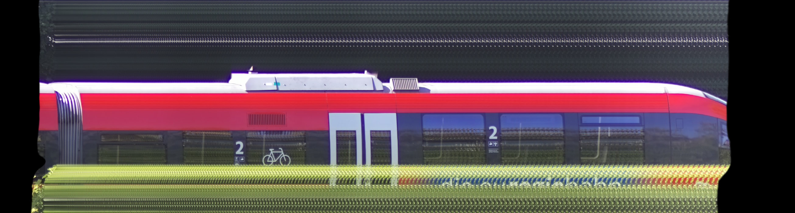 There should be a train photo here :'(