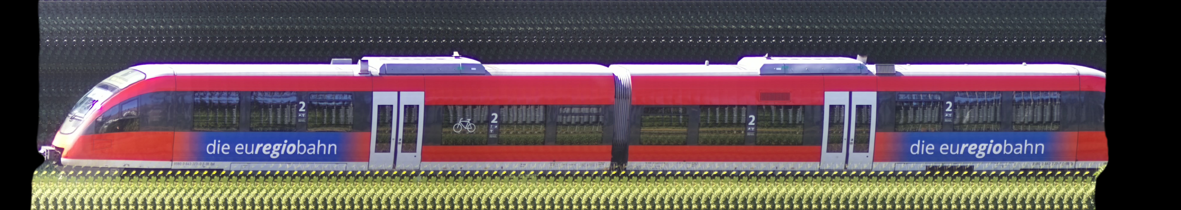 There should be a train photo here :'(