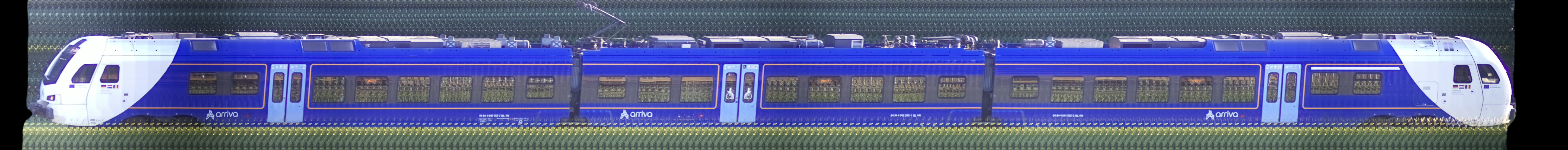 There should be a train photo here :'(
